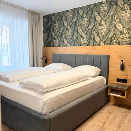Boutique Zum Ziel - Modern Near Basel Hotel Grenzach-Wyhlen