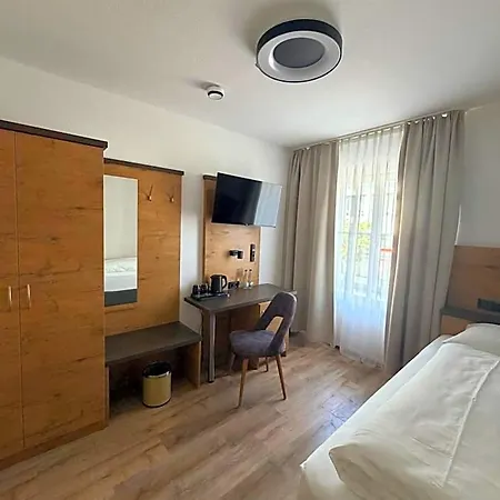 Boutique Zum Ziel - Modern Near Basel Hotel