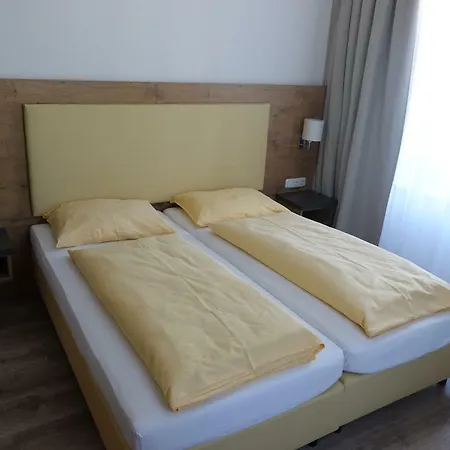 FLIP Boutique-Hotel Ziel - Modern Stay&Urban Food Grenzach-Wyhlen