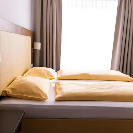 Ξενοδοχείο Flip Boutique-Hotel Ziel - Modern Stay & Urban Food 3*